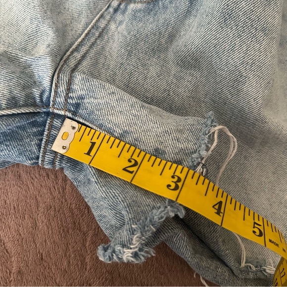 Aritzia Denim Forum The Yoko Hi-Rise Mid-Thigh Denim Short - Sz 31 - Picture 12 of 12